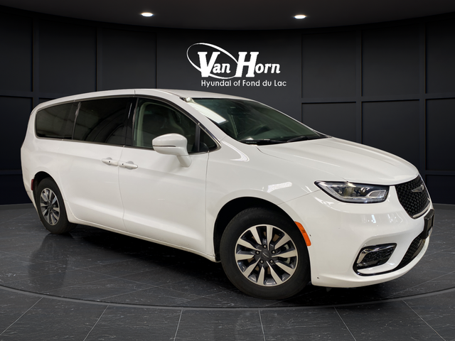 2022 Chrysler Pacifica Hybrid