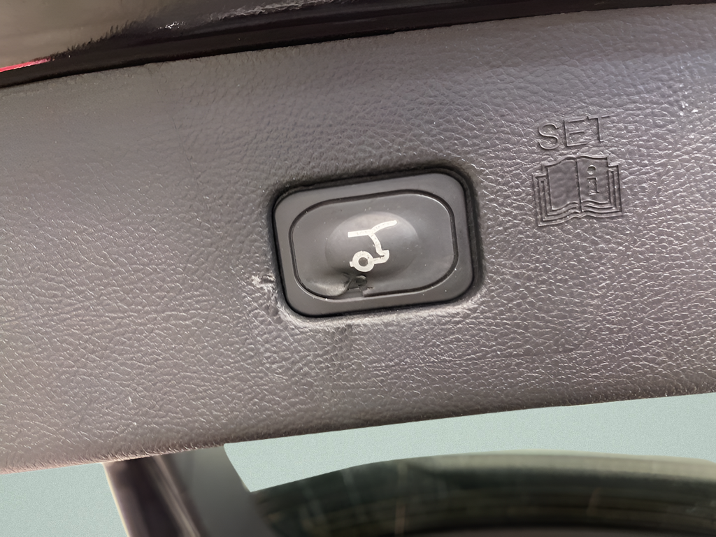 Used 2024 Black Metallic Ford Titanium AWD image 34