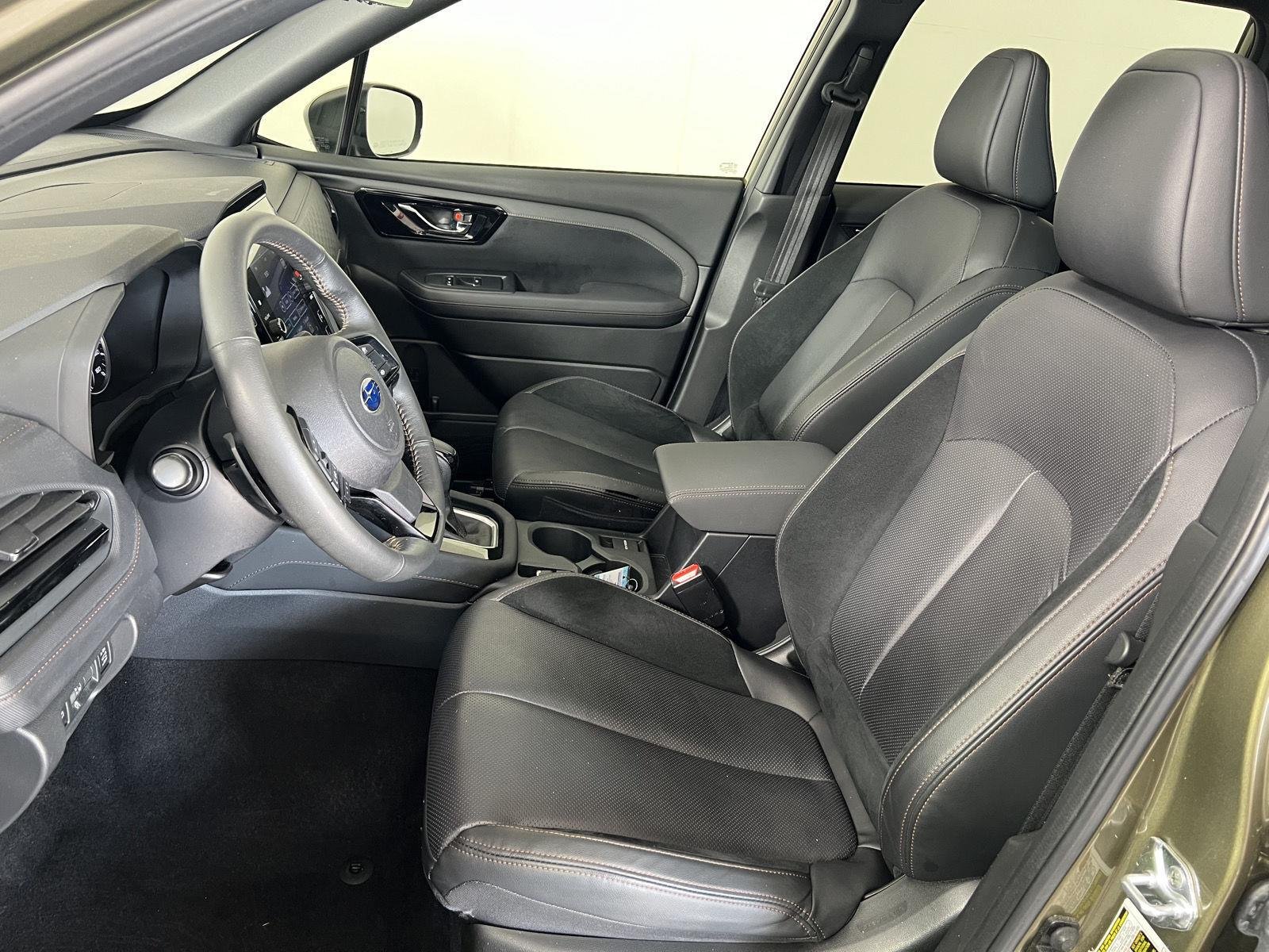 Used 2025 Autumn Green Metallic Subaru Touring image 11
