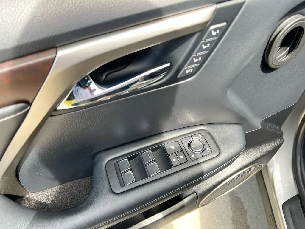Certified Used 2022 ATOMIC SILVER Lexus 350 image 11