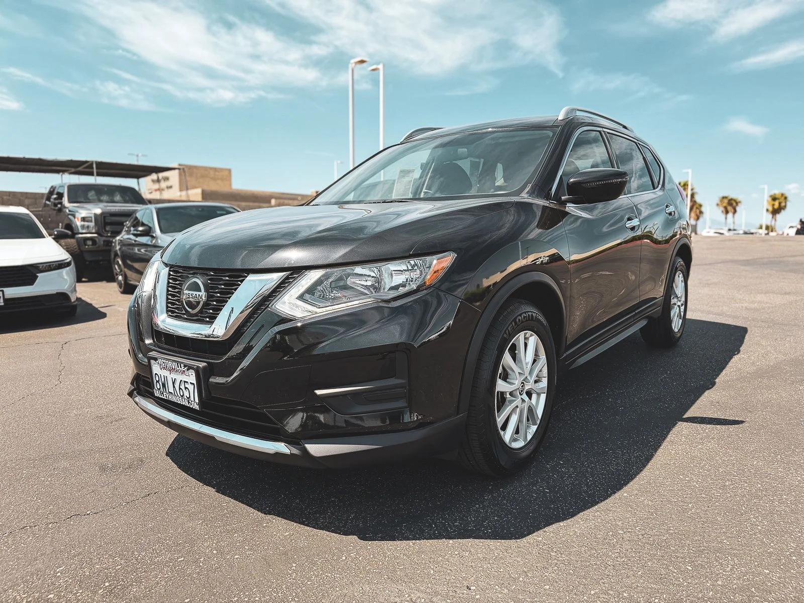 Used 2020 Magnetic Black Pearl Nissan SV image 3