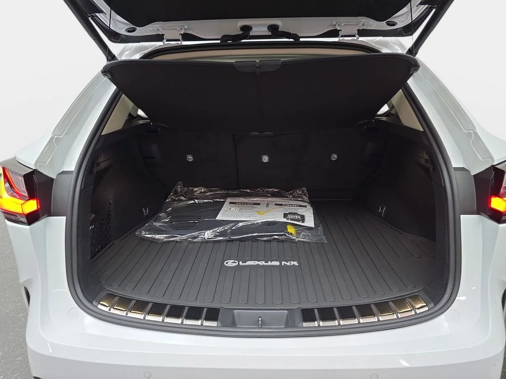 New 2026 Ultra White Lexus PREMIUM image 12