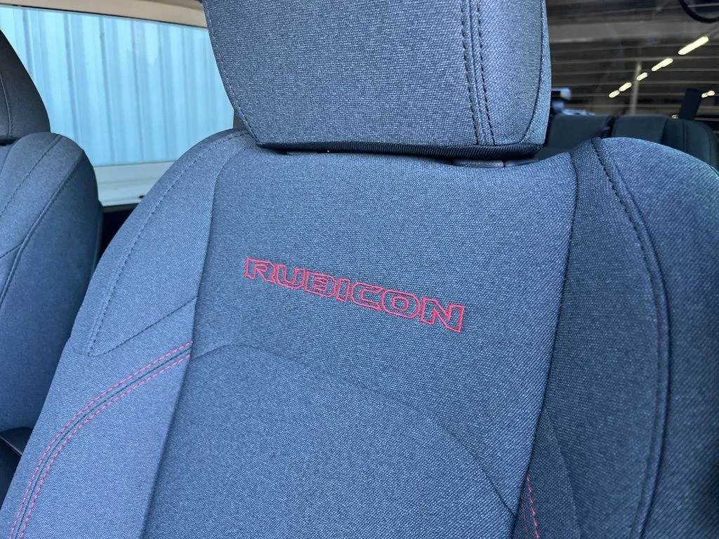 2026 Jeep Wrangler 2-Door Rubicon - Photo 31