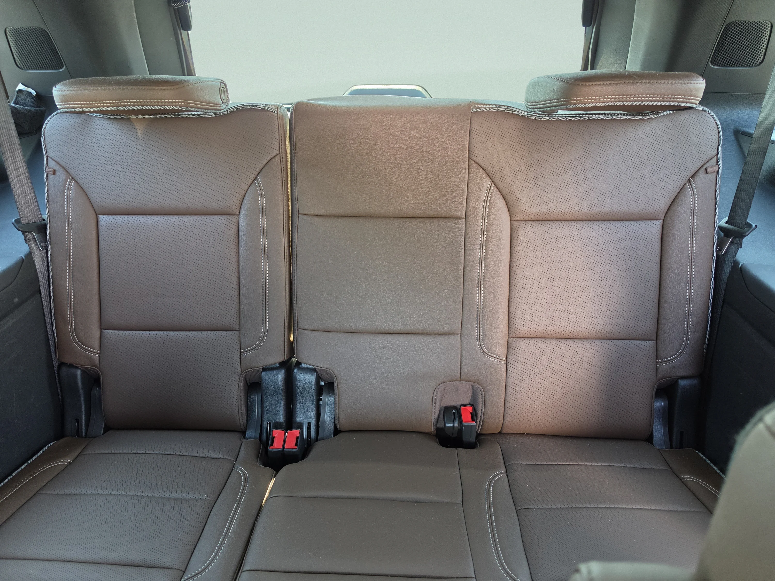 Used 2024 Sterling Gray Metallic Chevrolet High Country image 23