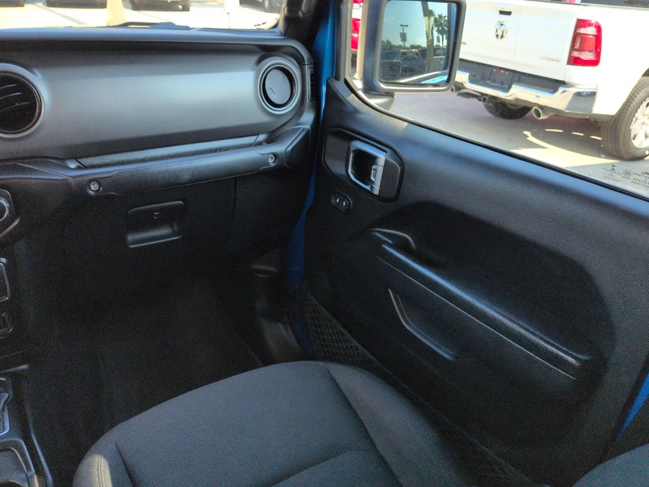 Used 2023 Blue Pearl Jeep Willys image 16