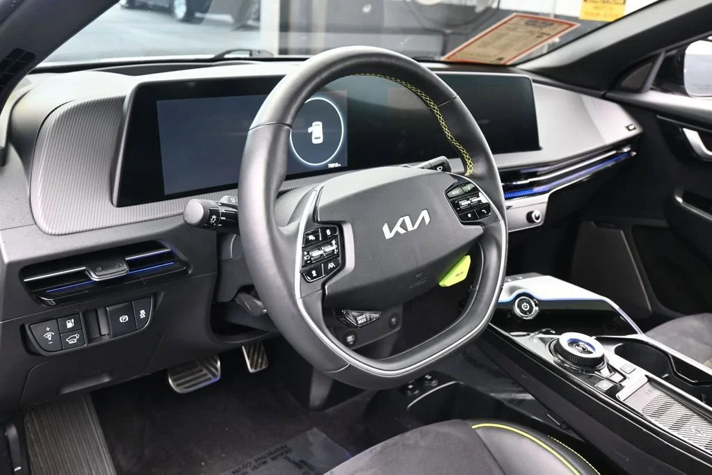 2023 Kia EV6 GT | CarEdge | CarEdge