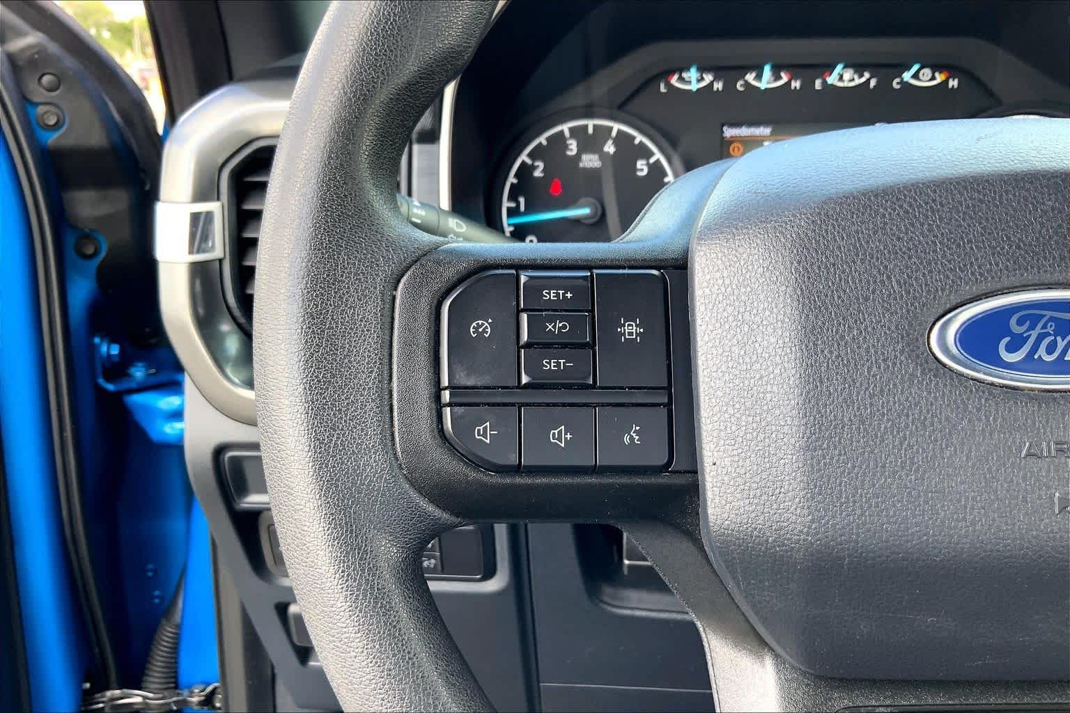 Used 2021 Velocity Blue Ford XL image 23