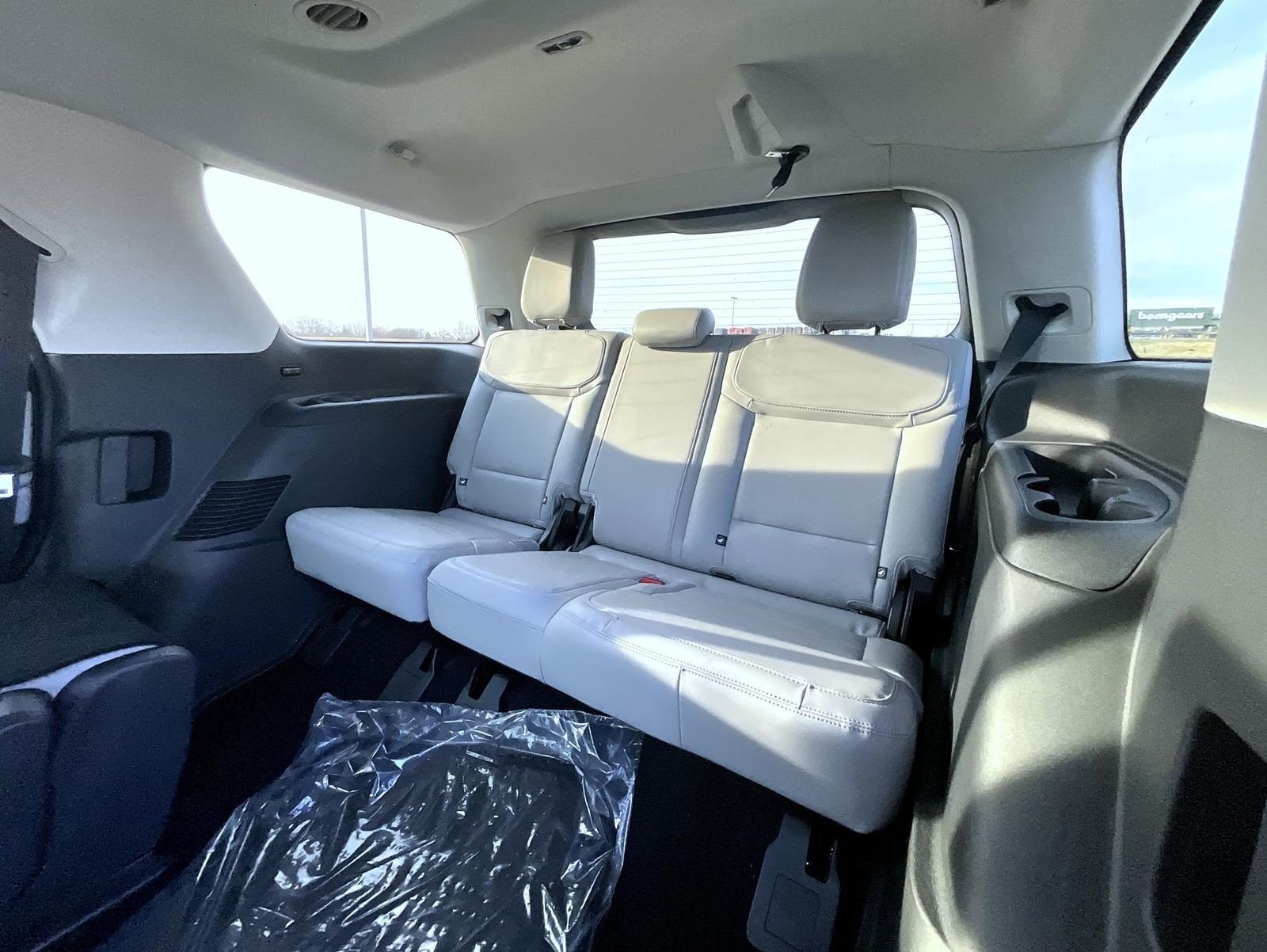 New 2026 Glacier Gray Metallic Tri-Coat Ford Active image 13