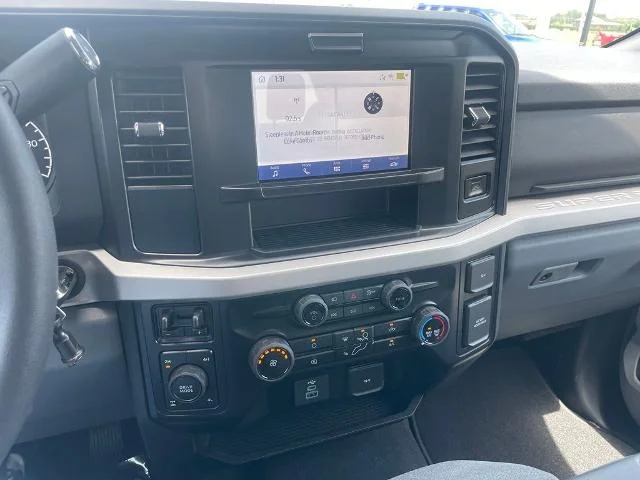 New 2026 Carbonized Gray Metallic Ford F-250® XLT image 11