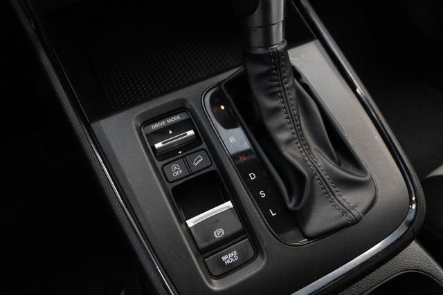 Used 2024 White Honda EX image 12