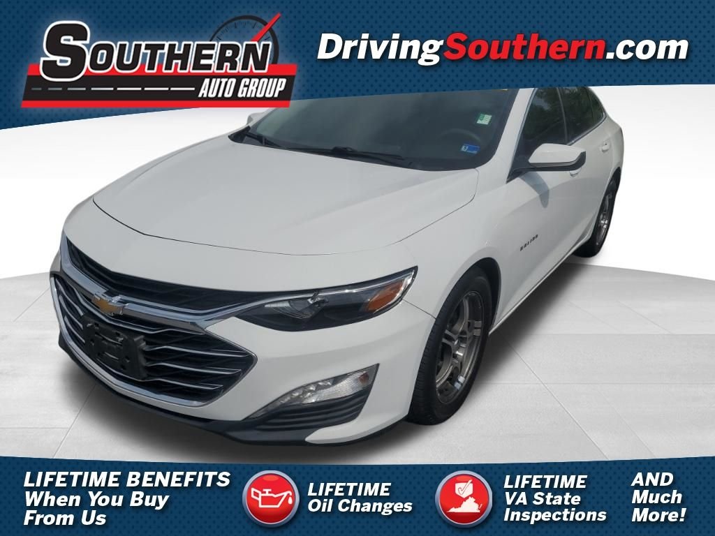 Used 2019 White Chevrolet LT image 1
