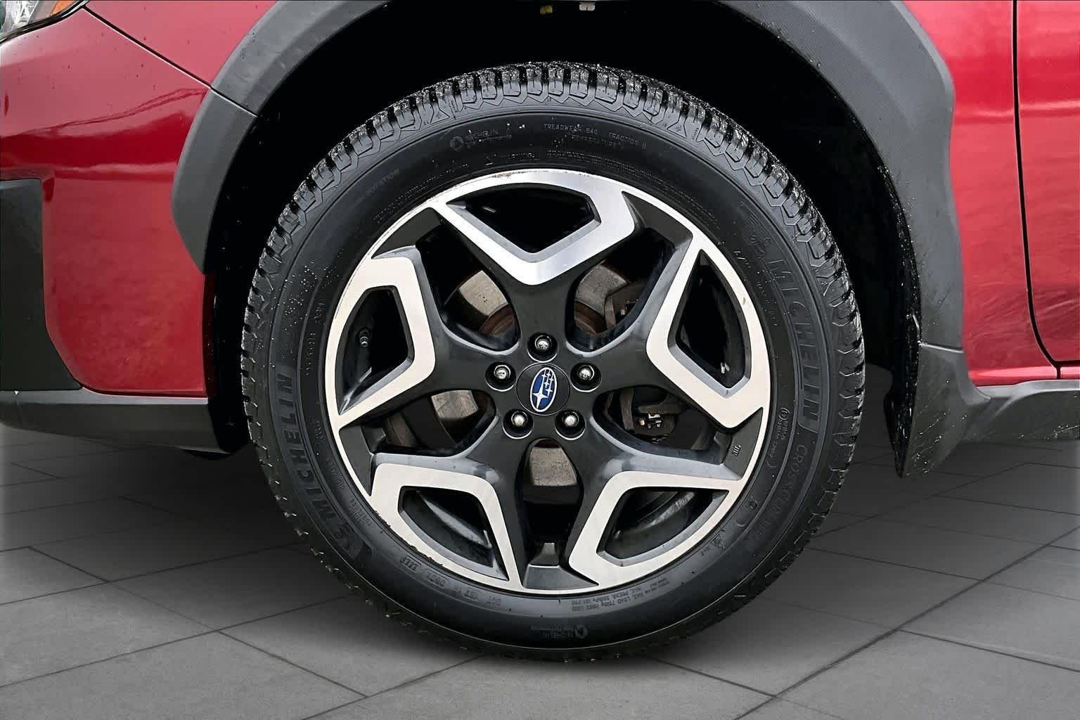 Used 2019 Venetian Red Pearl Subaru Limited image 10