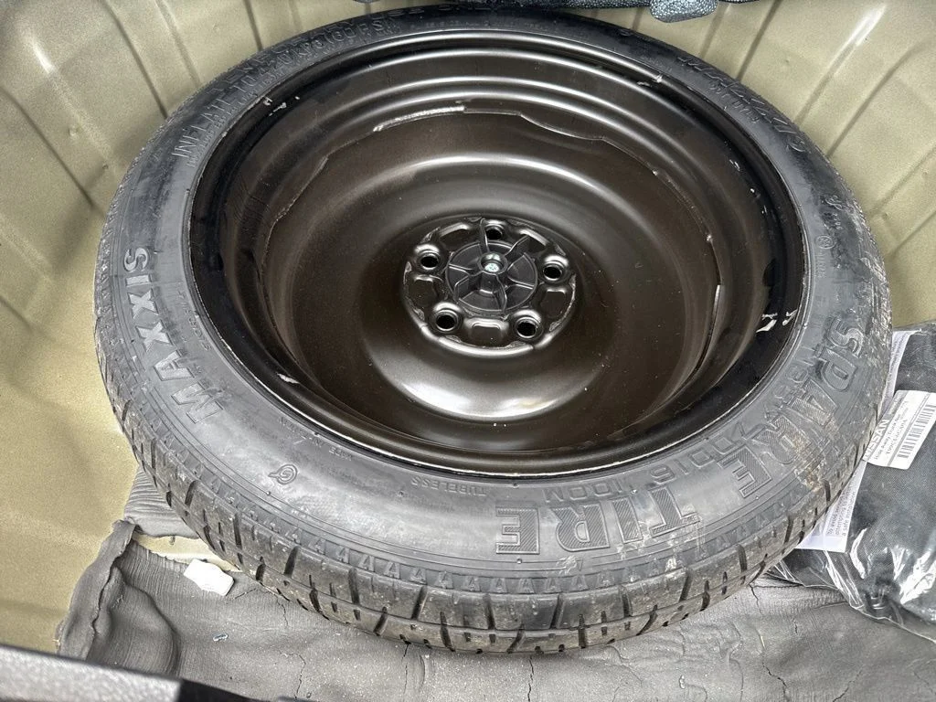 Used 2025 Gray Nissan 2.5 SV image 26