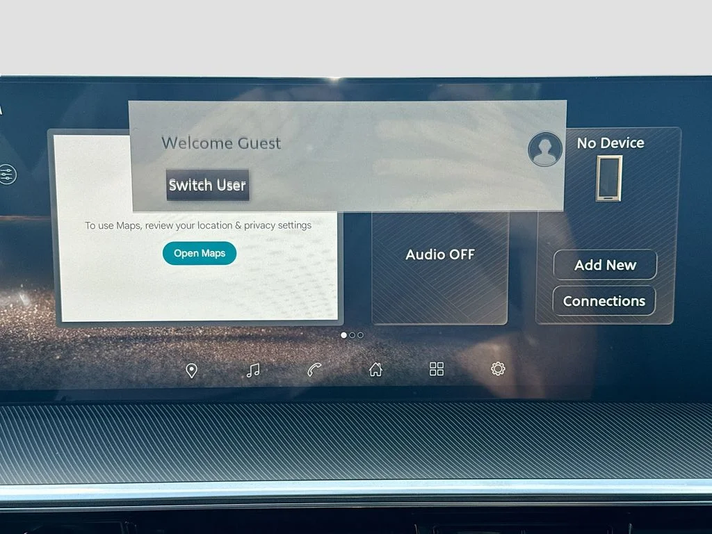 New 2026 RADIANT WHITE INFINITI Luxe 2WD image 15