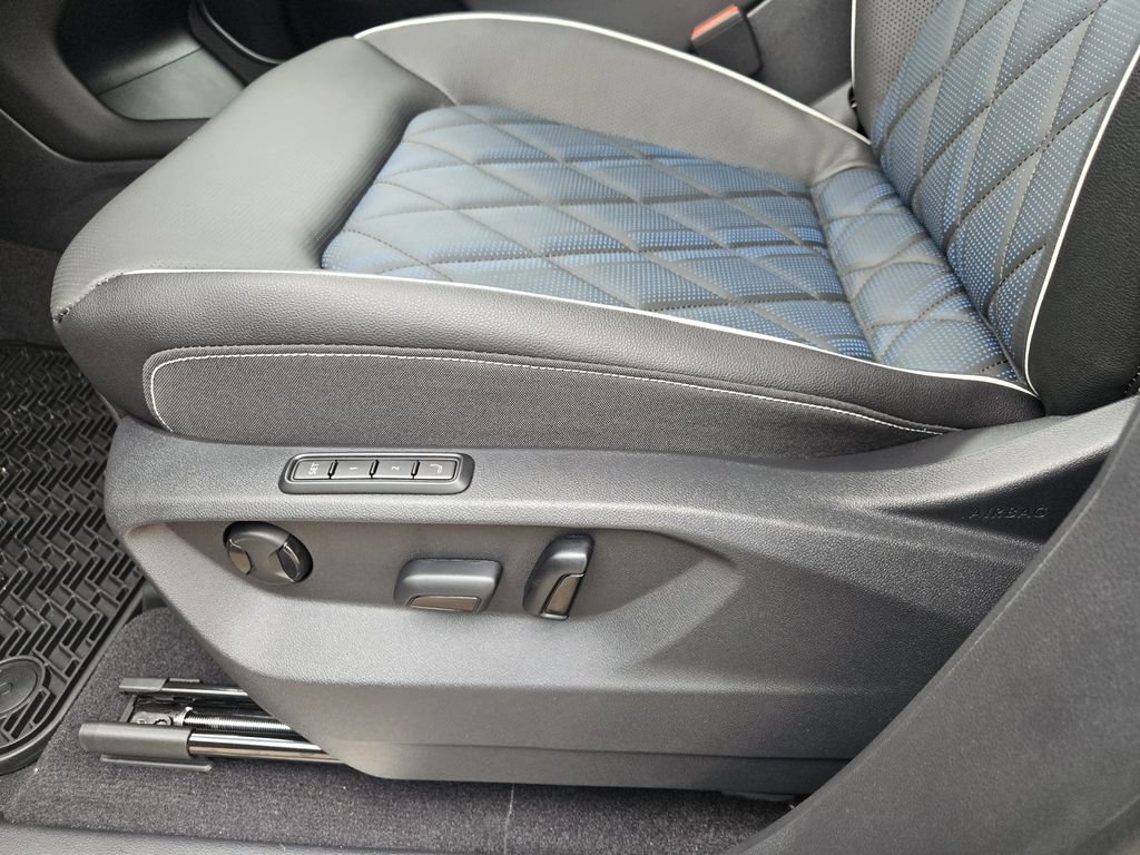 New 2026 Gray Volkswagen 2.0T SEL Premium R-Line image 18