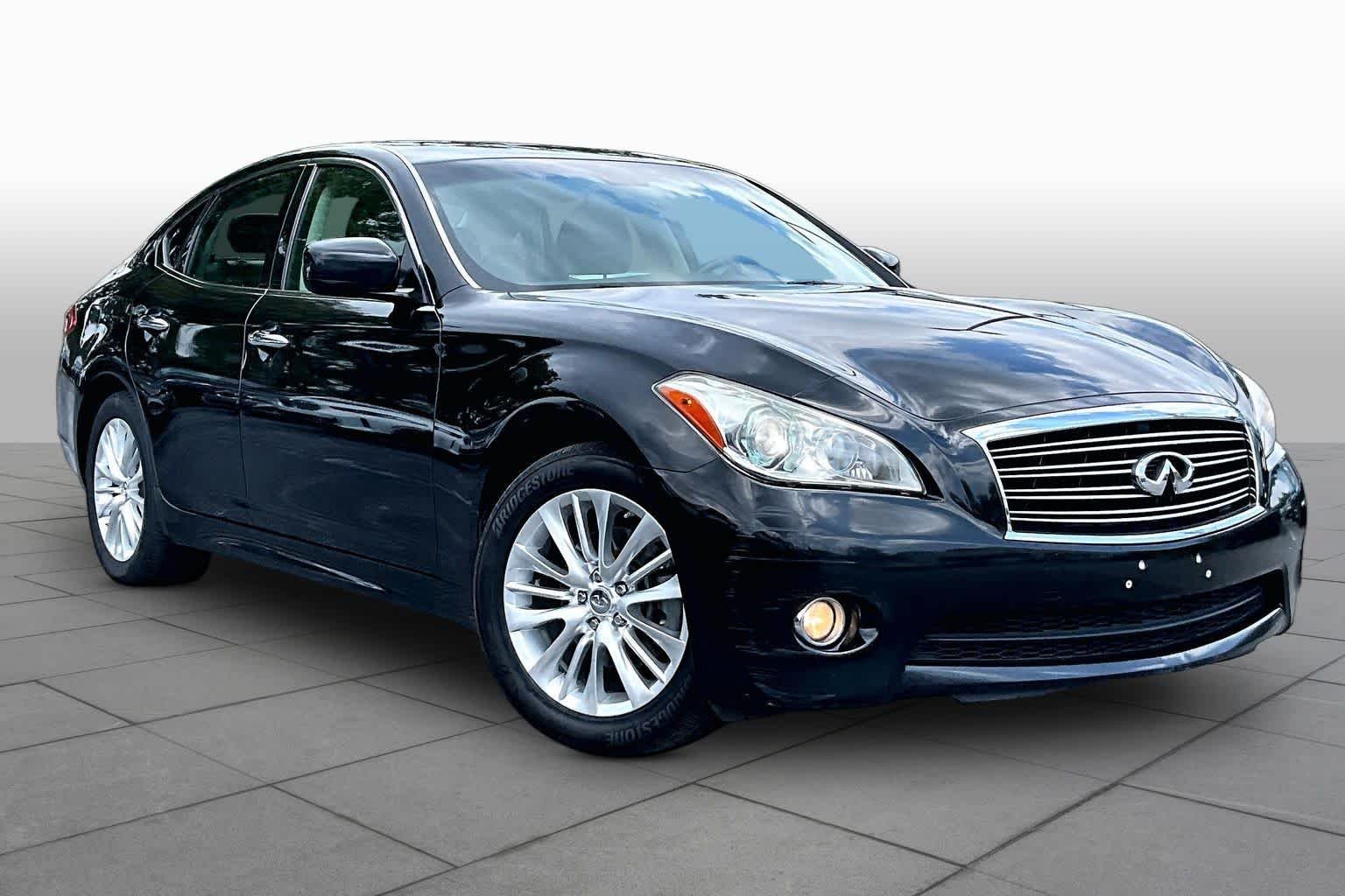 Used 2011 INFINITI M 37 with VIN JN1BY1APXBM326373 for sale in Bluffton, SC