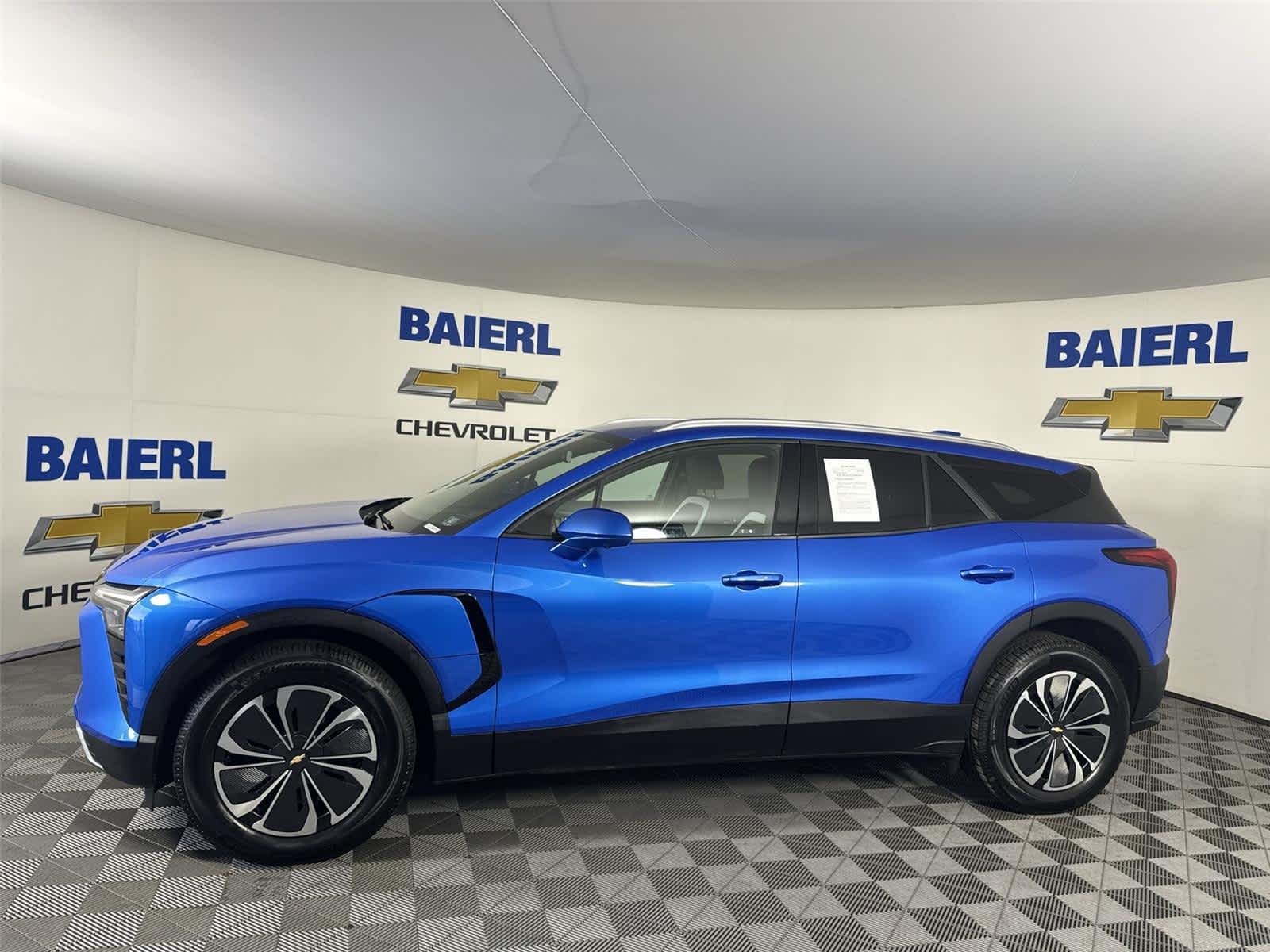 Used 2024 Chevrolet Blazer EV LT with VIN 3GNKDBRJXRS233580 for sale in Wexford, PA