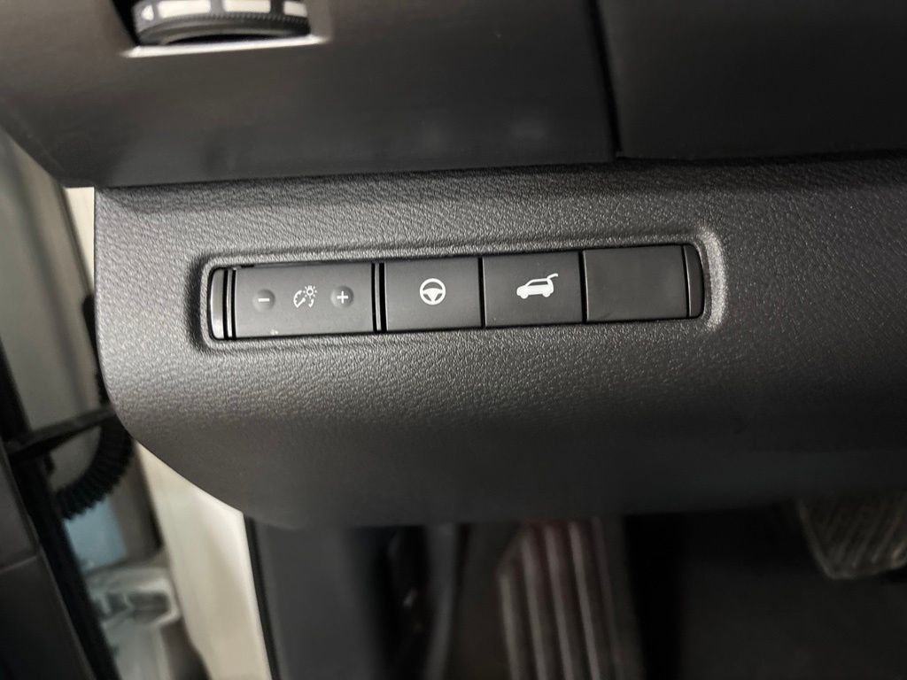 Certified Used 2024 White Nissan SL image 23