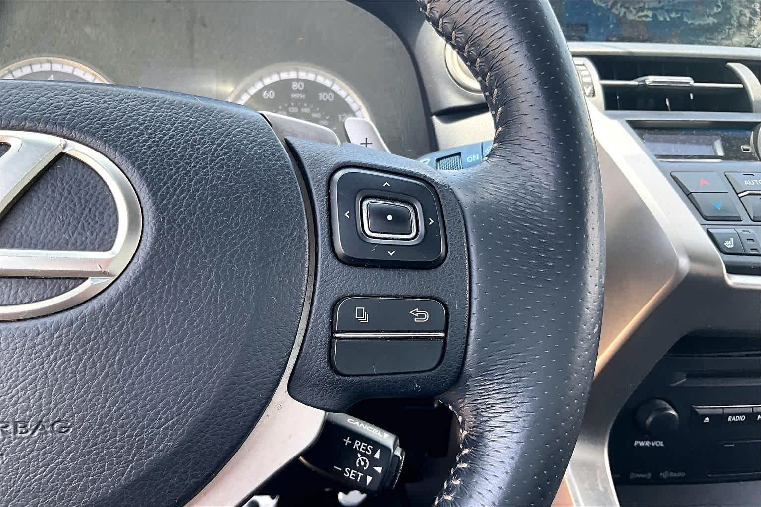 Used 2015 Atomic Silver Lexus F Sport image 23