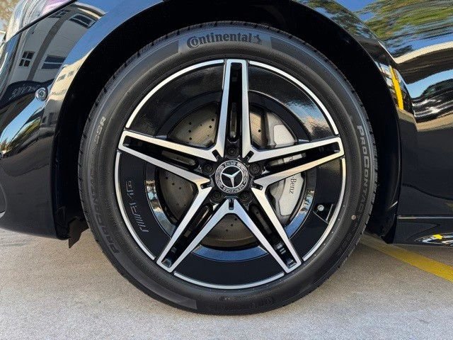 2025 Mercedes-Benz C-Class Sedan C 300 - Photo 22