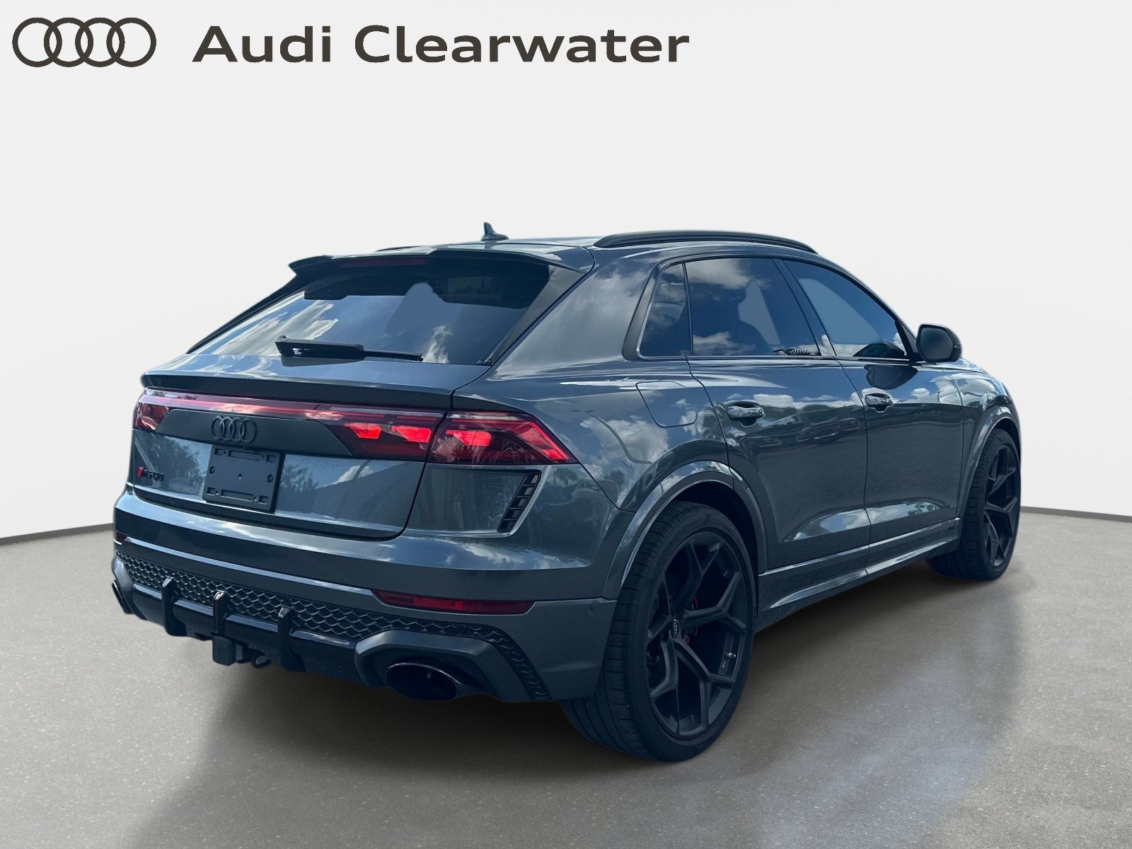 Certified Used 2025 Daytona Gray Pearl Effect Audi performance image 4