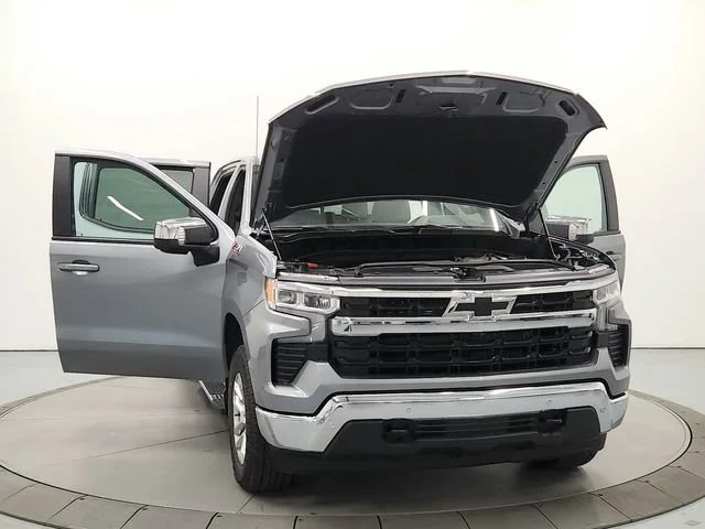 New 2026 Sterling Gray Metallic Chevrolet LT image 10