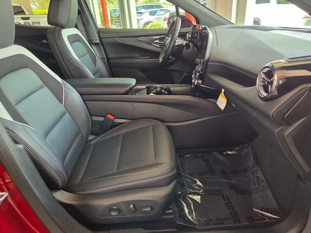 Used 2024 Red Chevrolet LT image 14