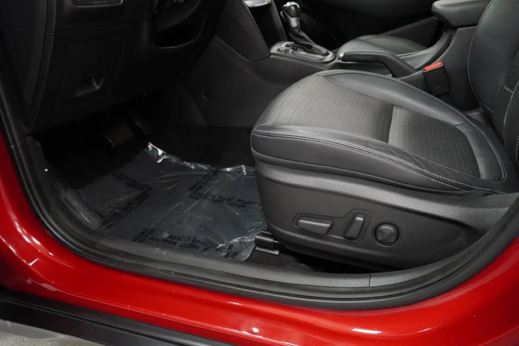Used 2019 Red Hyundai Ultimate image 37