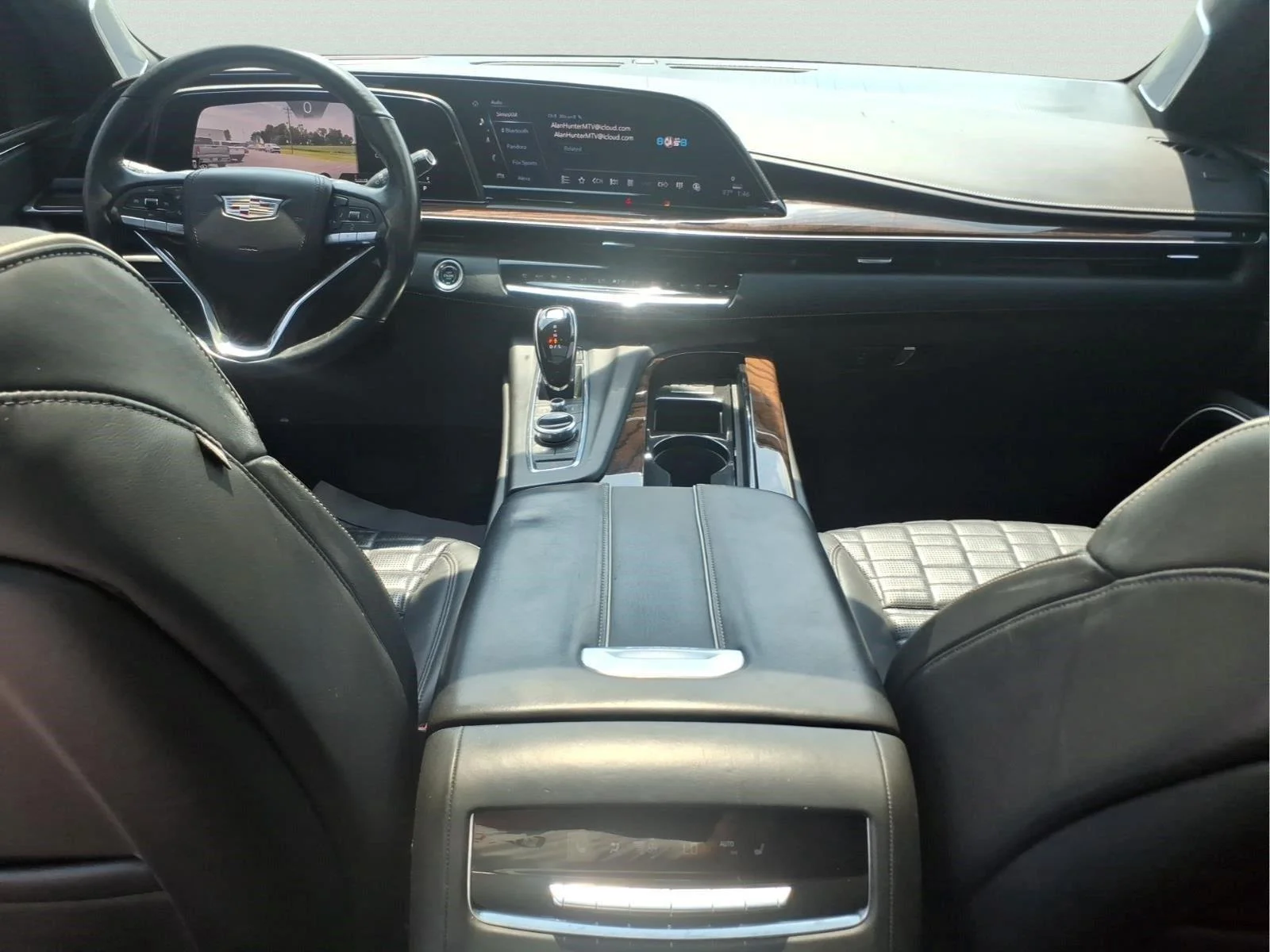 Used 2021 CRYSTAL WHITE TRICOAT Cadillac Sport Platinum image 2
