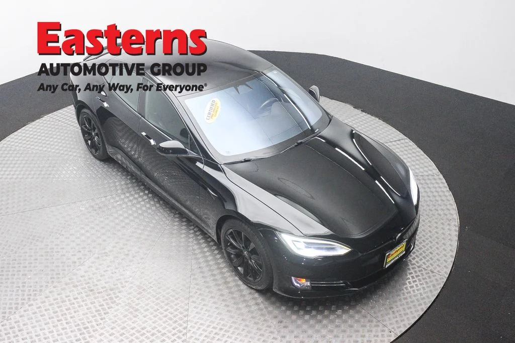 Used 2019 Black Tesla 75D image 3