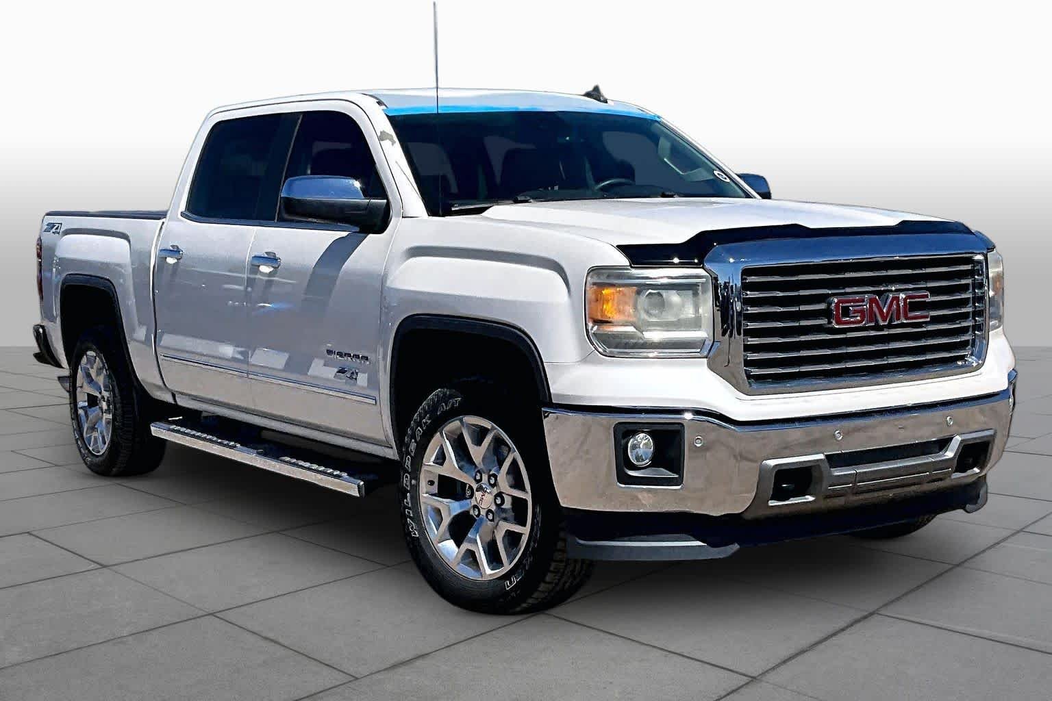 Used 2015 White Diamond Tricoat GMC SLT image 2