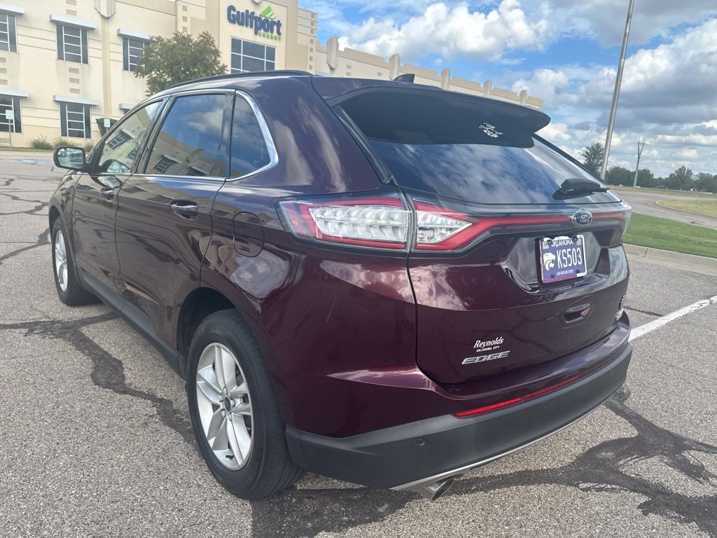 Used 2018 Red Ford SEL image 7