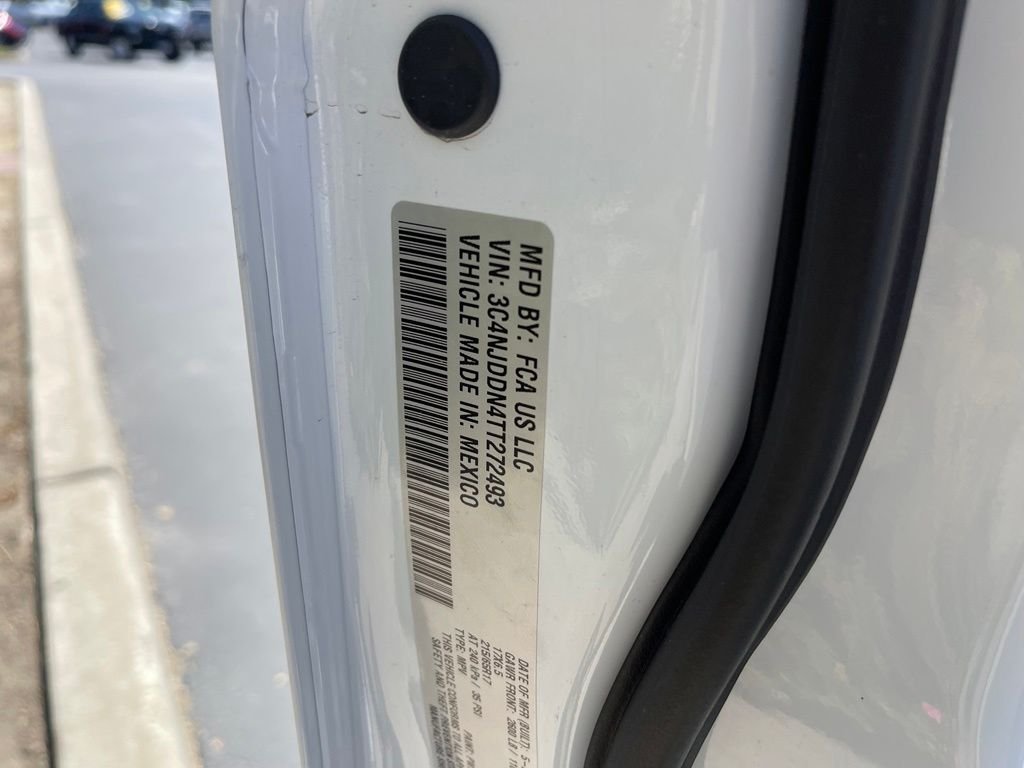 New 2026 Bright White Clear-Coat Exterior Paint Jeep Trailhawk image 25