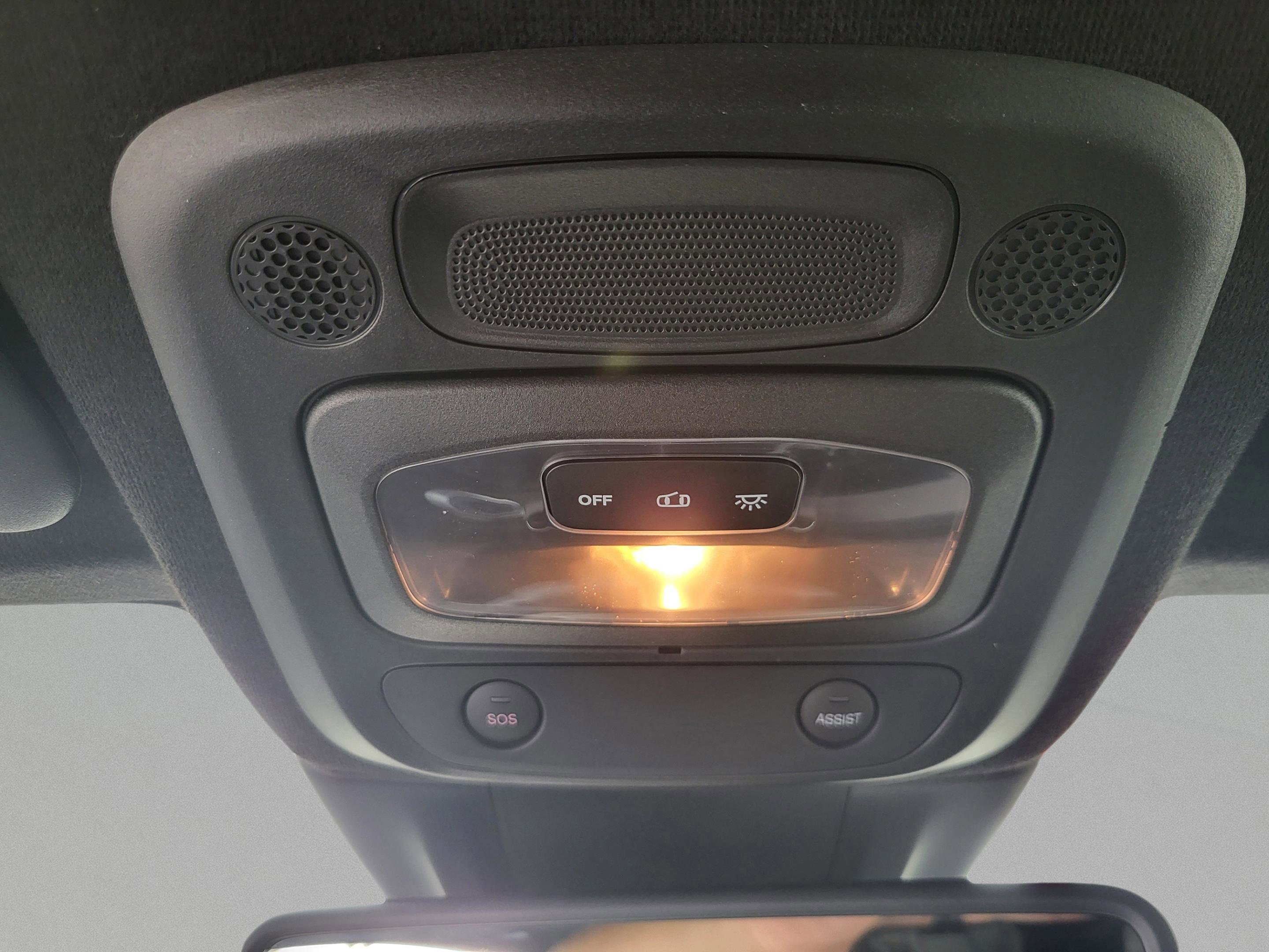 2025 FIAT 500e Base - Photo 53