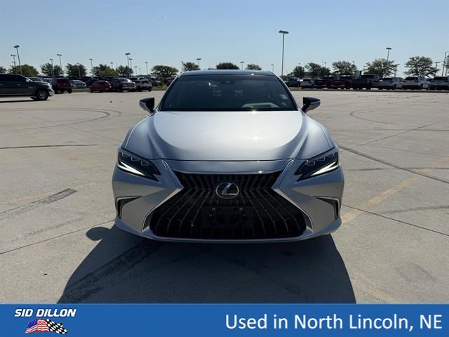 Used 2025 Iridium Lexus ES 350 Ultra Luxury image 4