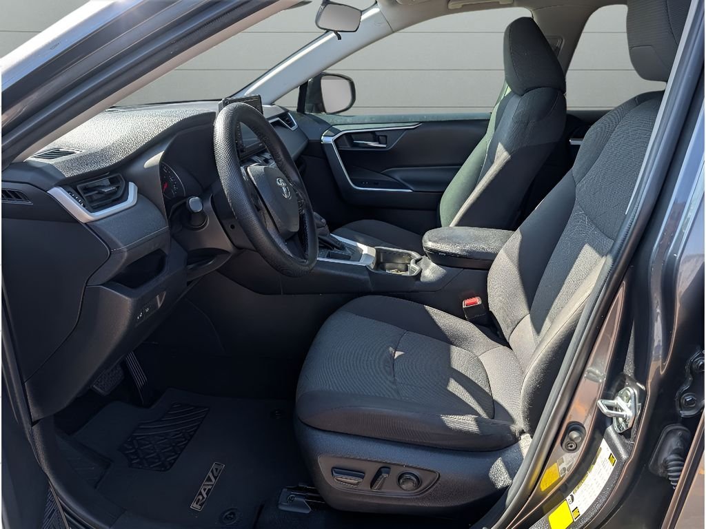 Used 2020 Magnetic Gray Metallic Toyota XLE image 15