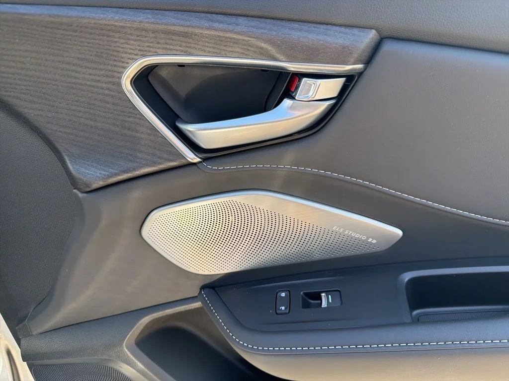 New 2026 Solar Silver Metallic Acura Advance Package image 26