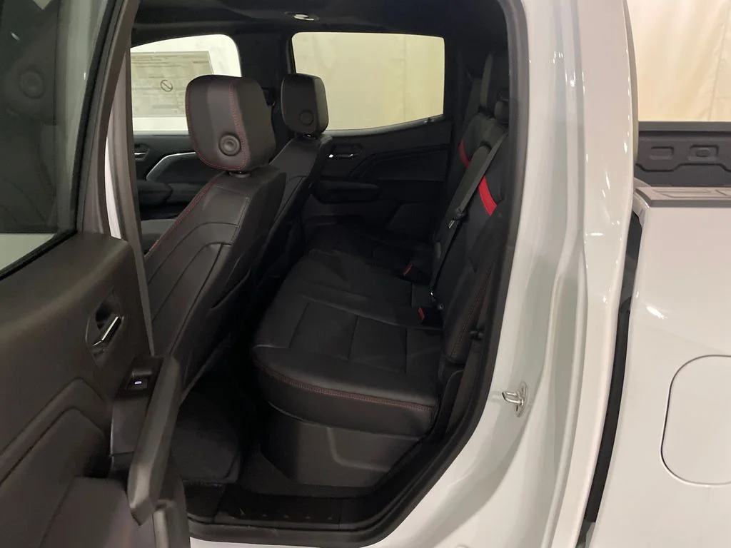 2026 Chevrolet Colorado Z71 - Photo 28