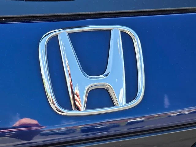 Used 2025 Blue Honda Touring image 19