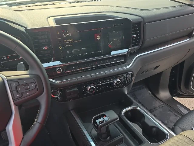 Used 2025 Black GMC SLT image 21