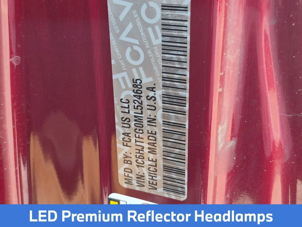 Used 2021 Red Jeep Overland image 30