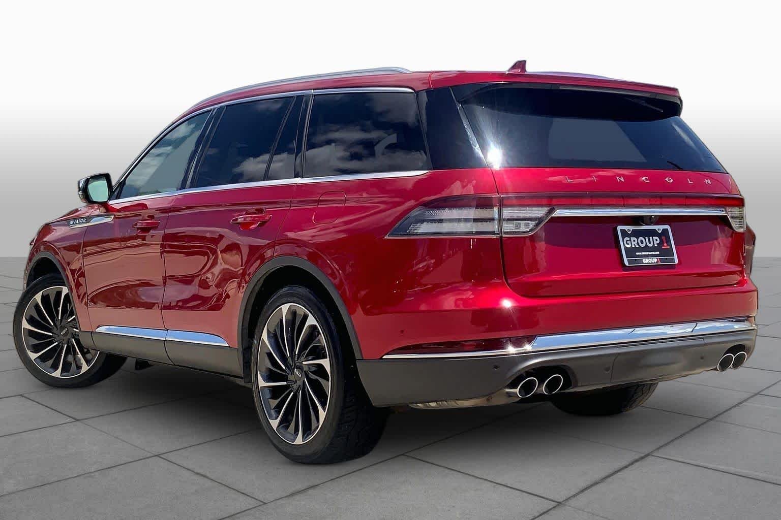Used 2020 Red Carpet Metallic Tinted Clearcoat Lincoln Reserve image 12