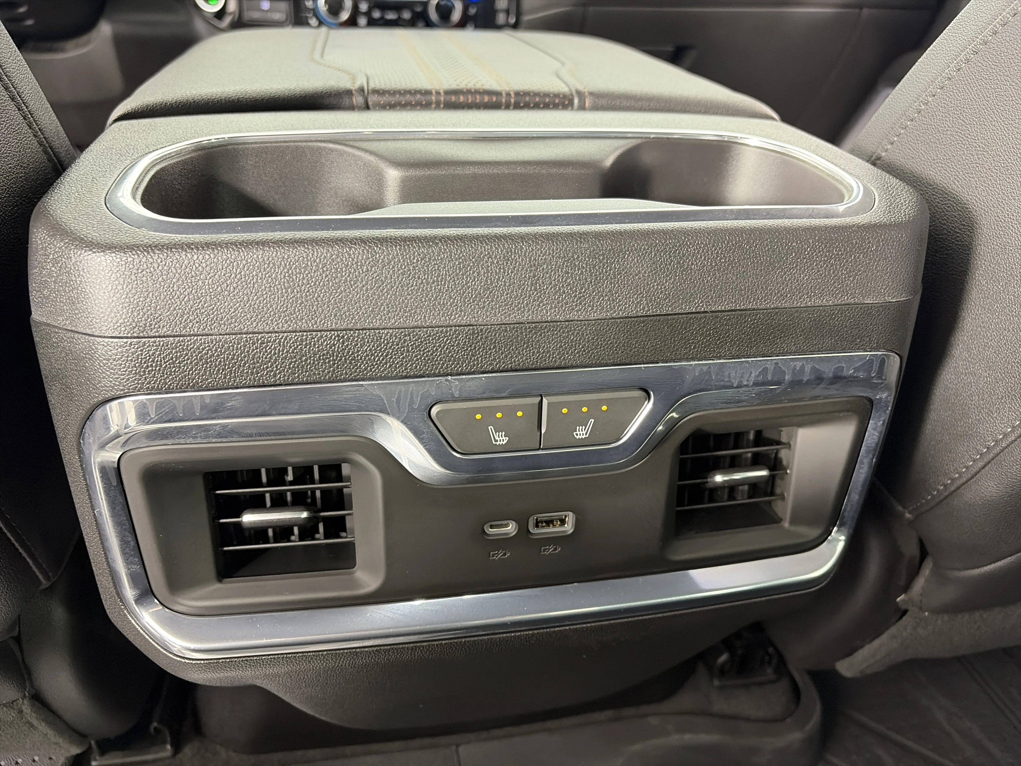 2024 Chevrolet Silverado 1500 High Country - Photo 18