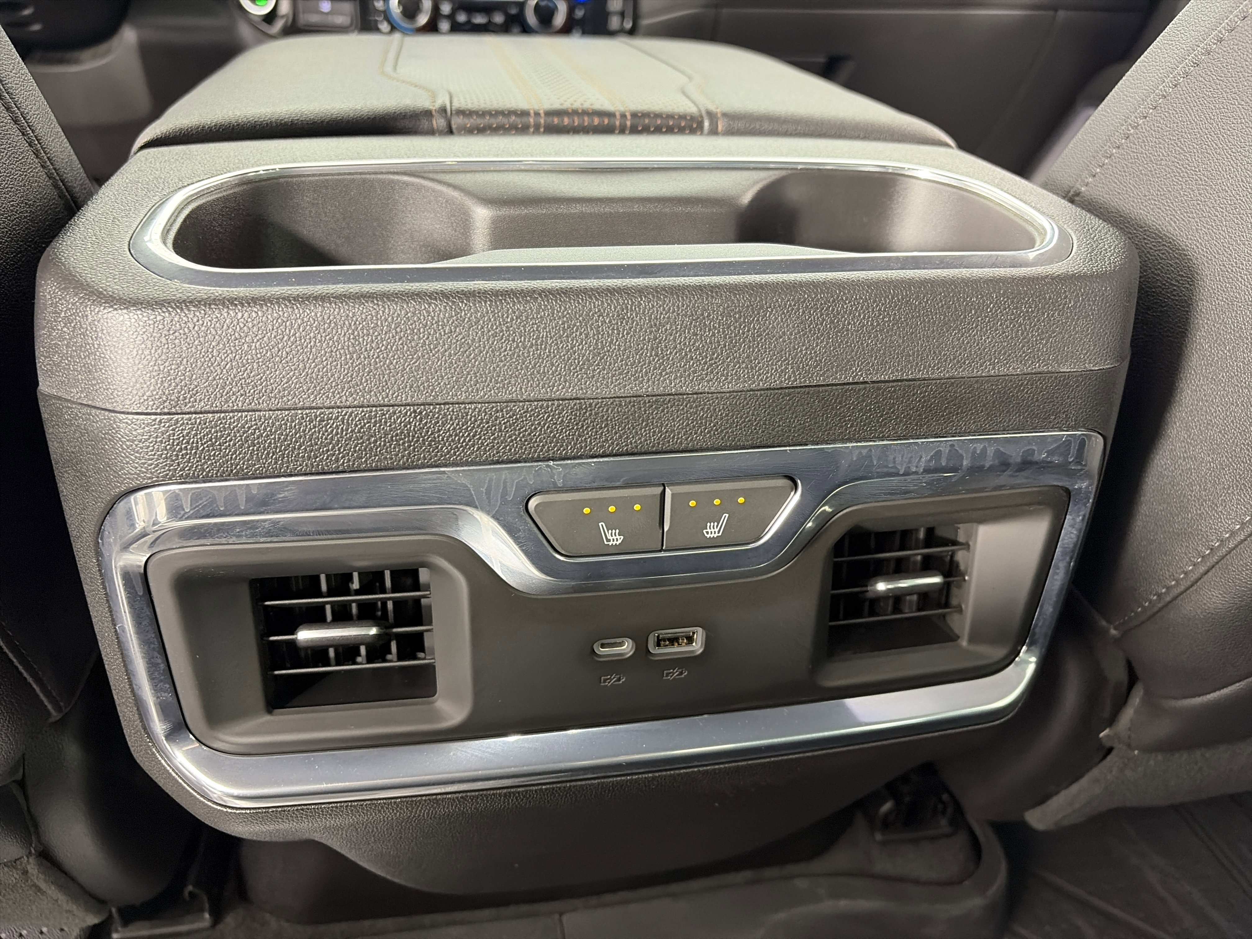 2024 Chevrolet Silverado 1500 High Country - Photo 18