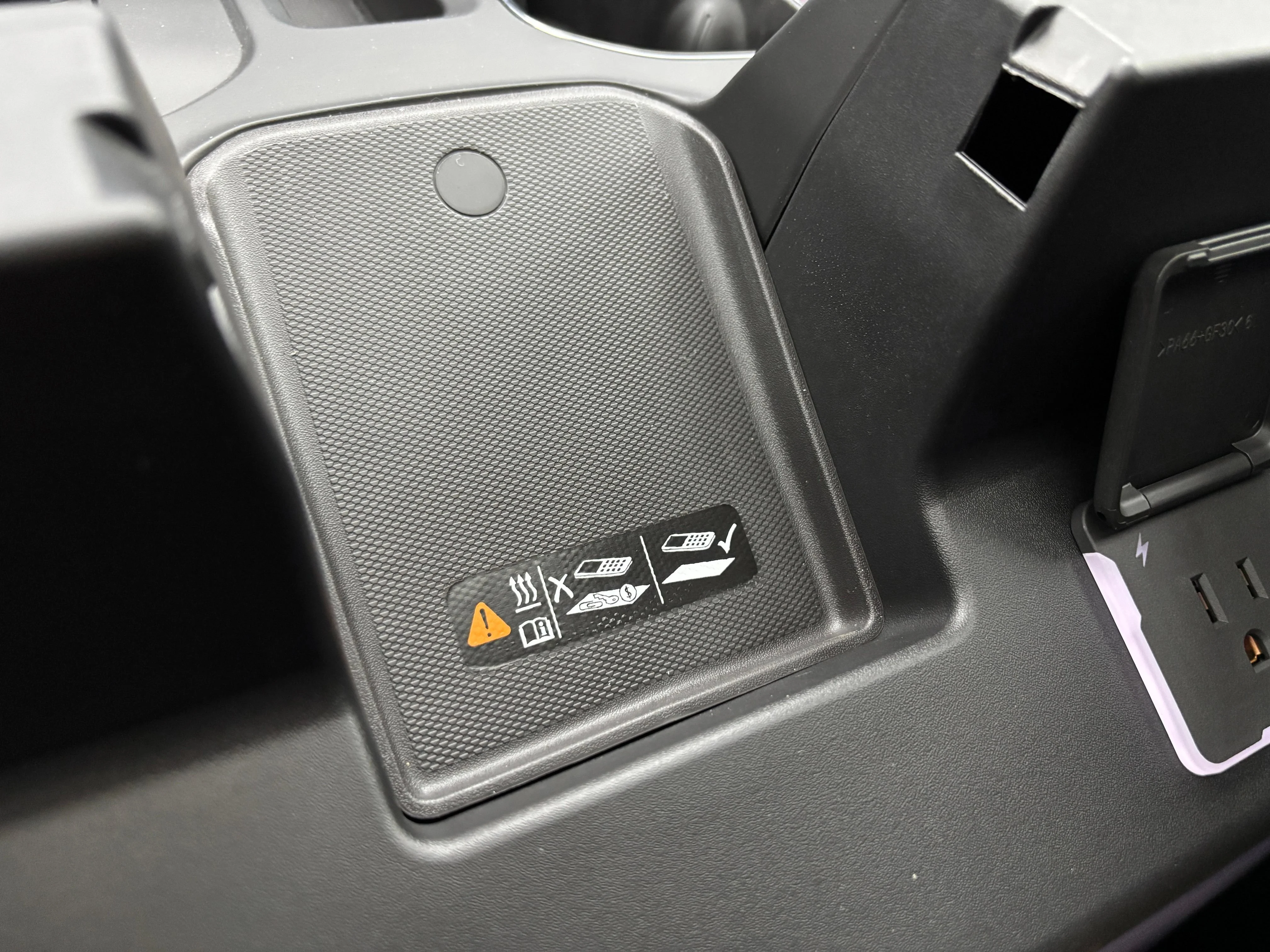 2026 GMC Sierra 3500HD Denali - Photo 38