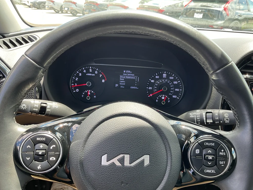 Used 2022 Gravity Gray Kia GT-Line image 32
