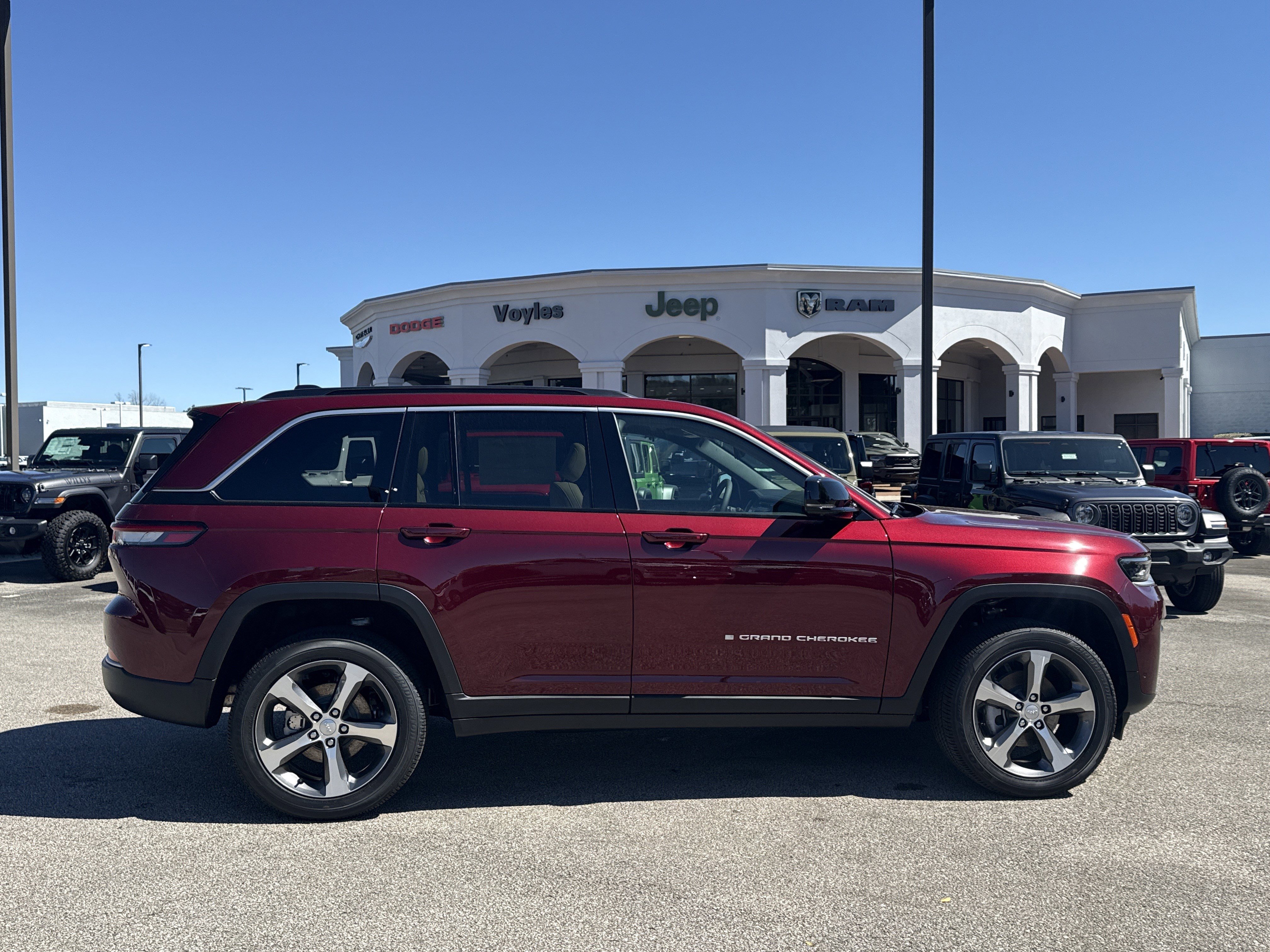 New 2026 Velvet Red Pearlcoat Jeep Limited image 8
