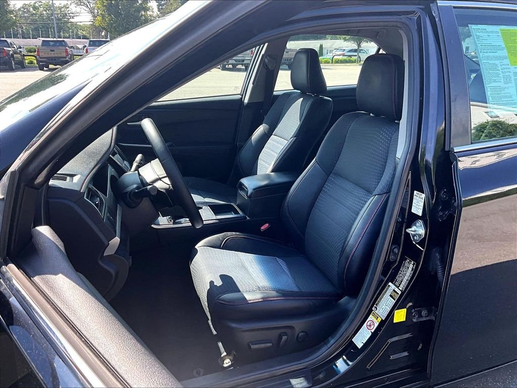 Used 2015 Black Toyota SE image 10