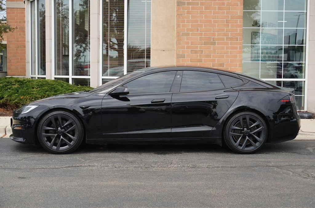 Used 2022 Tesla Model S Base with VIN 5YJSA1E50NF477486 for sale in Naperville, IL