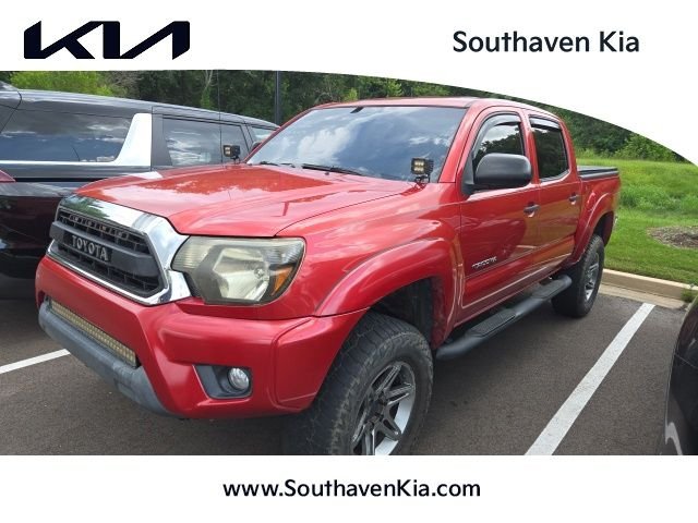 Used 2014 Red Toyota Base image 1